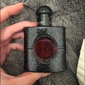 Saint Laurent Black opium perfume 1oz